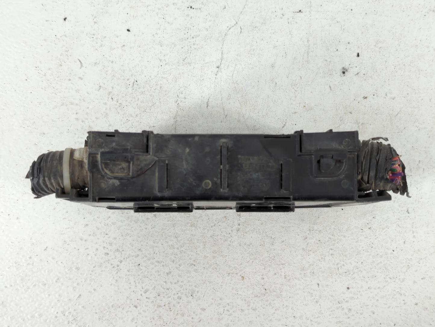 2013-2019 Nissan Sentra Fusebox Fuse Box Panel Relay Module P/N:7154-7223-30 Fits Fits 2013 2014 2015 2016 2017 2018 2019 OE