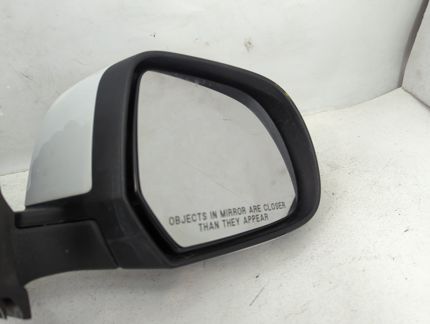 2012-2014 Nissan Versa Passenger Side View Mirror - Right Door Mirror OEM Used - Oemusedautoparts1.com