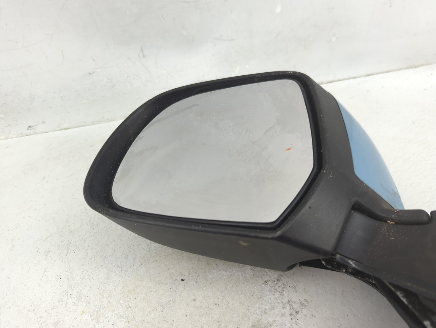 2014 Nissan Versa Driver Side View Mirror - Left Door Mirror OEM Used - Oemusedautoparts1.com