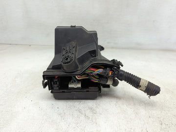2013-2019 Nissan Versa Fusebox Fuse Box Panel Relay Module P/N:284B8 1HA0C Fits Fits 2013 2014 2015 2016 2017 2018 2019 OEM Used Auto Parts