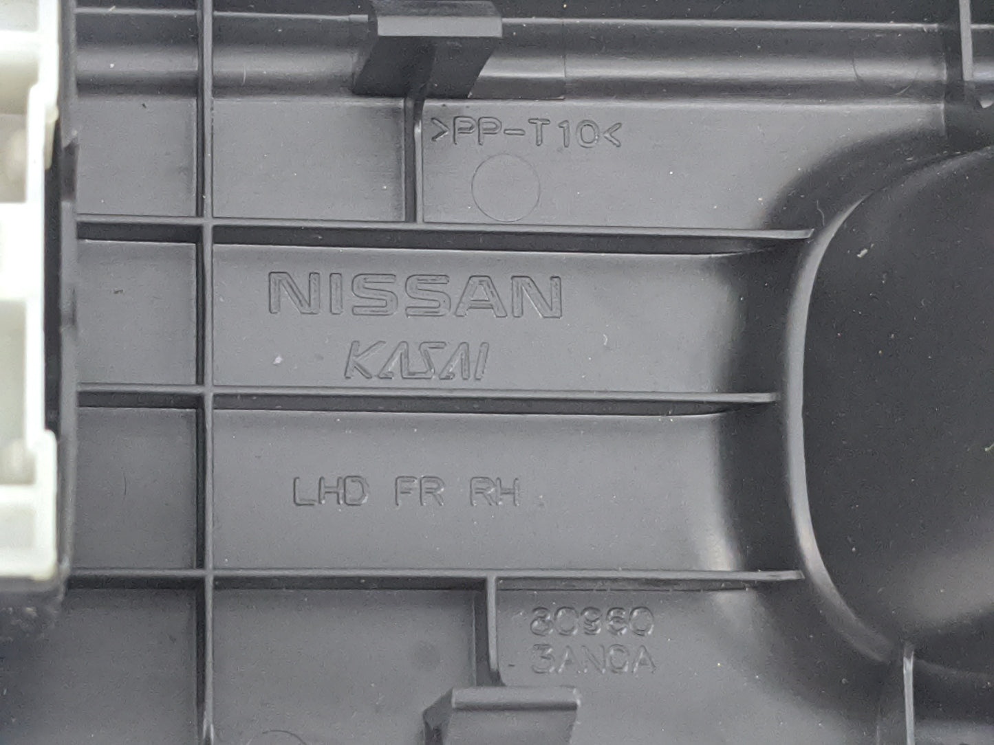 2012-2019 Nissan Versa Passenger Right Power Window Switch 809603an0a - Oemusedautoparts1.com