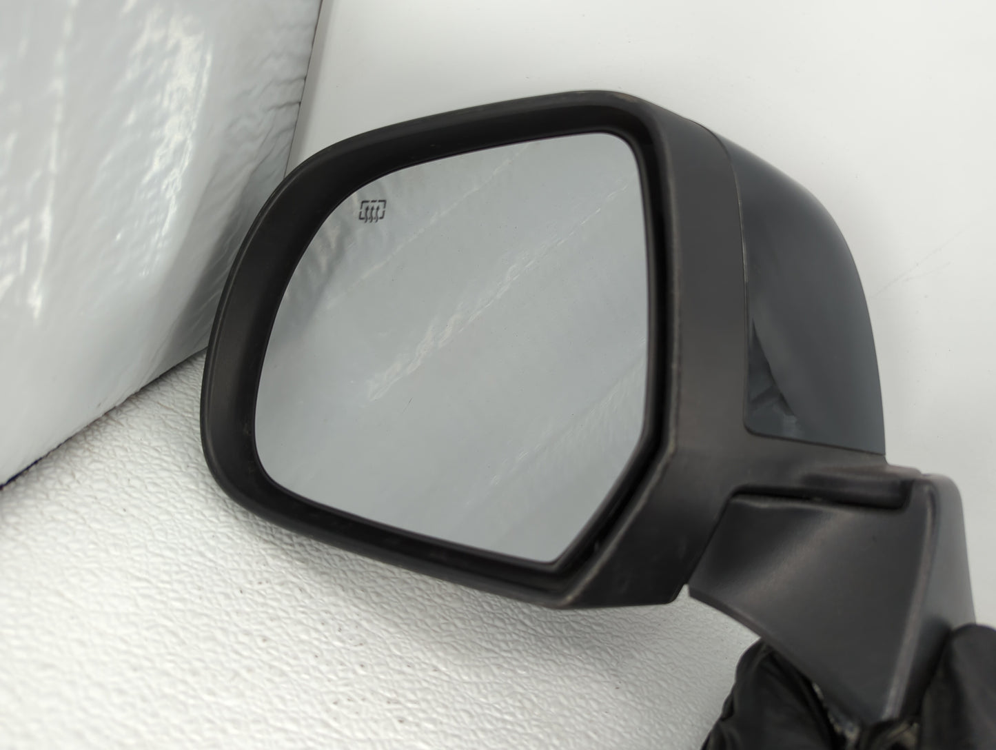 2014 Nissan Versa Driver Side View Mirror - Left Door Mirror OEM Used - Oemusedautoparts1.com