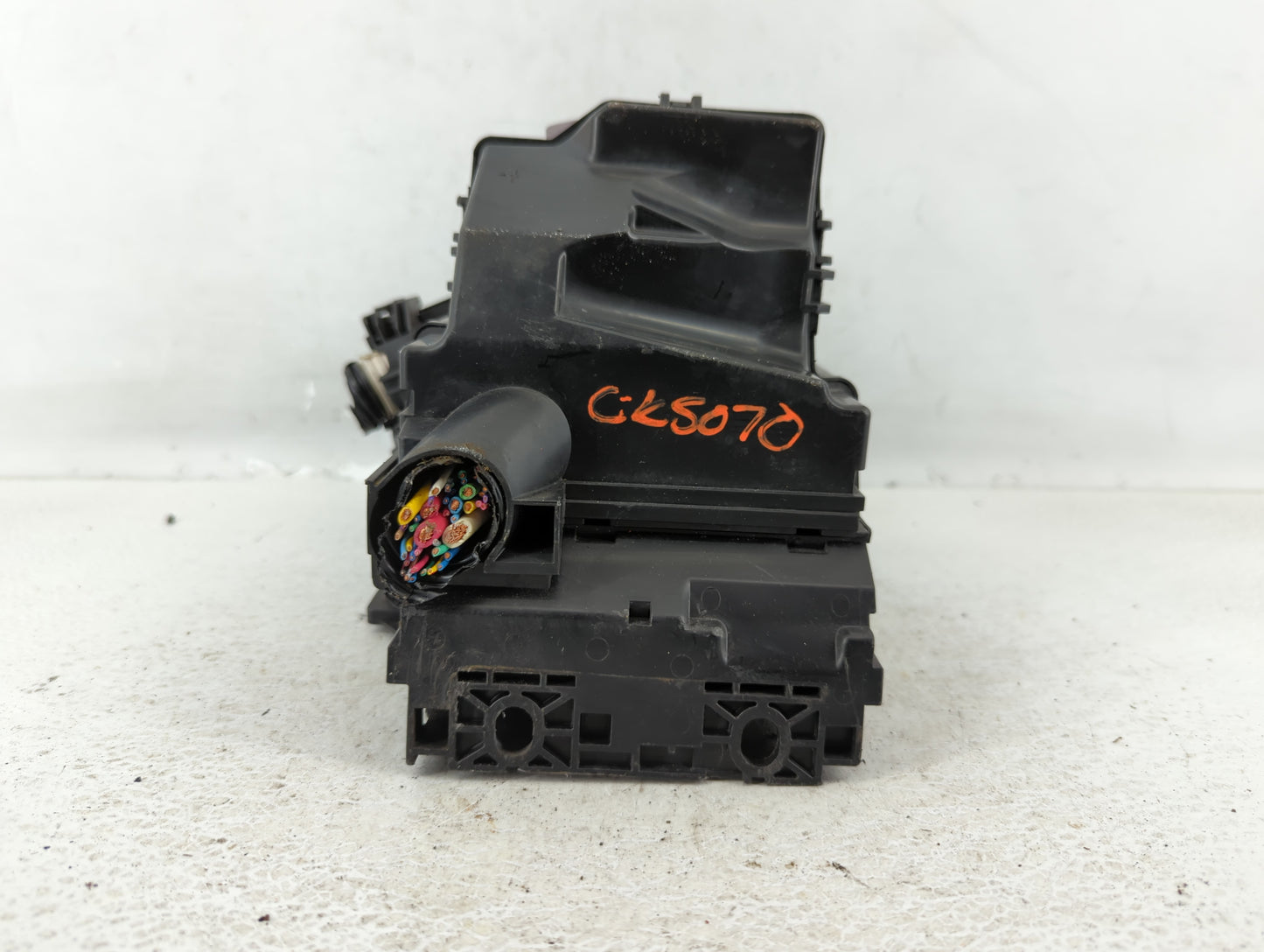 2013-2019 Nissan Versa Fusebox Fuse Box Panel Relay Module P/N:284B7 1HR0C Fits Fits 2013 2014 2015 2016 2017 2018 2019 OEM