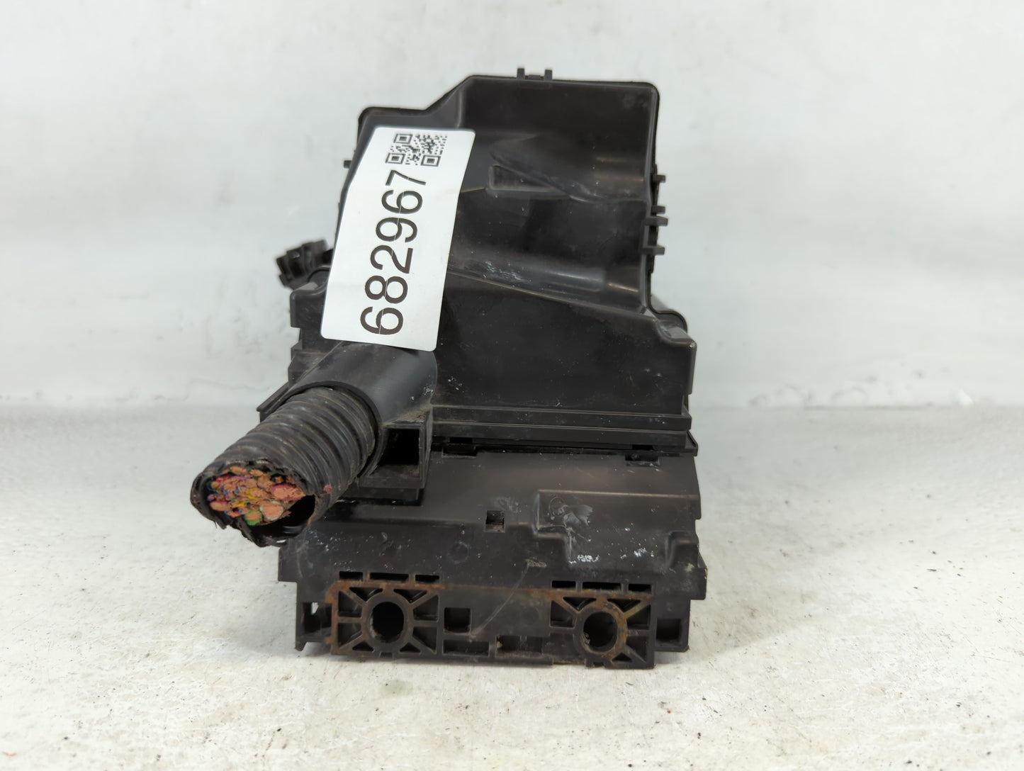 2013-2019 Nissan Versa Fusebox Fuse Box Panel Relay Module P/N:284B7 3AA0A Fits Fits 2013 2014 2015 2016 2017 2018 2019 OEM