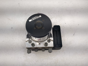 2014-2015 Nissan Xterra ABS Pump Control Module Replacement P/N:47660 9CJ0A 25.0212-2156.4, 25.0926-5464.3 Fits Fits 2014 2015 OEM Used Auto Parts