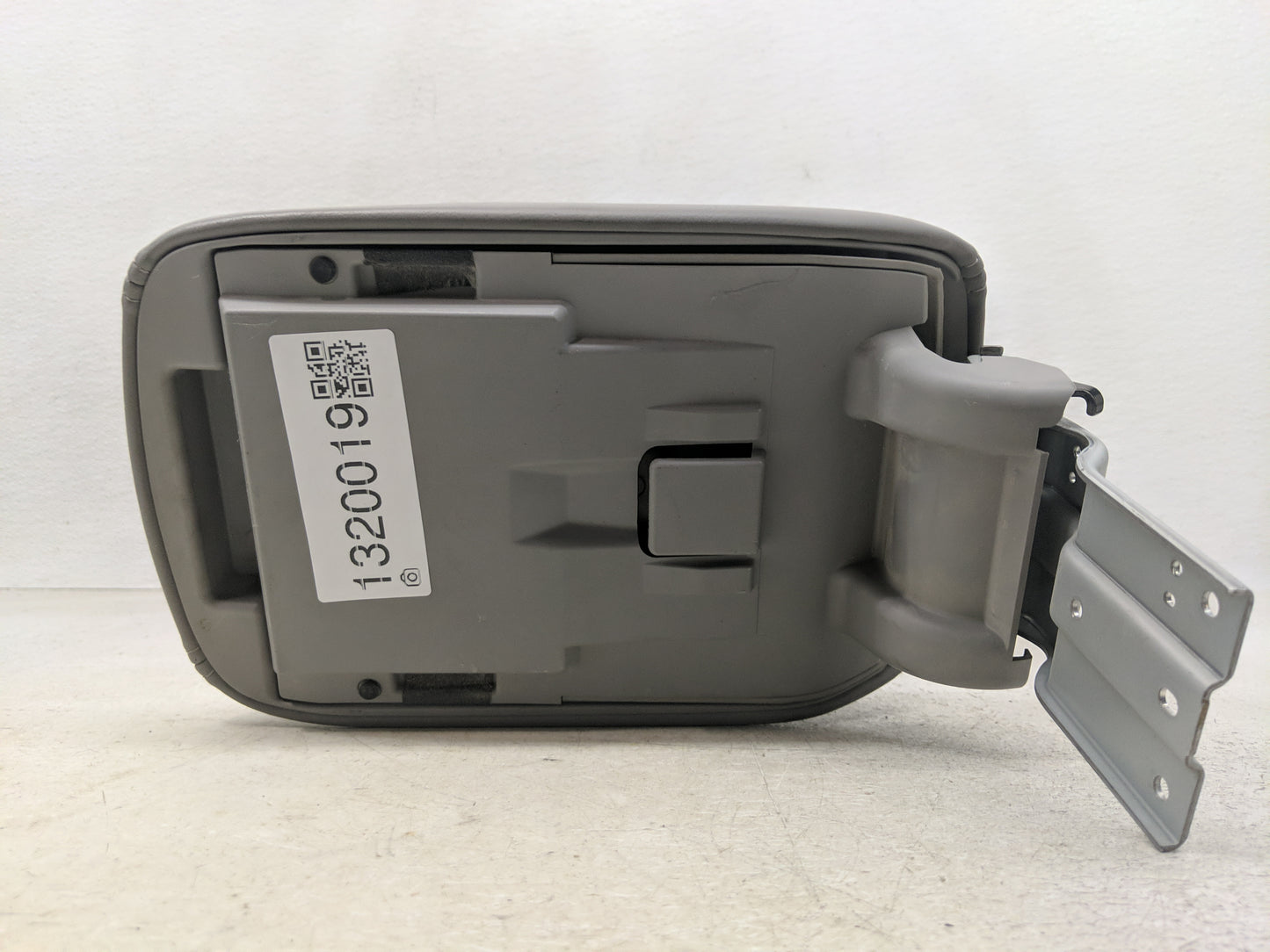 2014 Subaru Forester Center Console Armrest Cover Lid Fits OEM Used Auto Parts - Oemusedautoparts1.com
