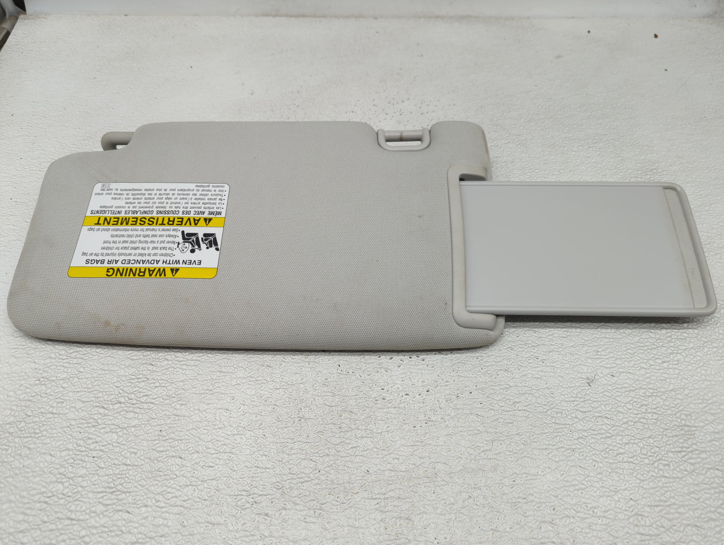 2014 Subaru Forester Sun Visor Shade Replacement Passenger Right Mirror Fits OEM Used Auto Parts - Oemusedautoparts1.com