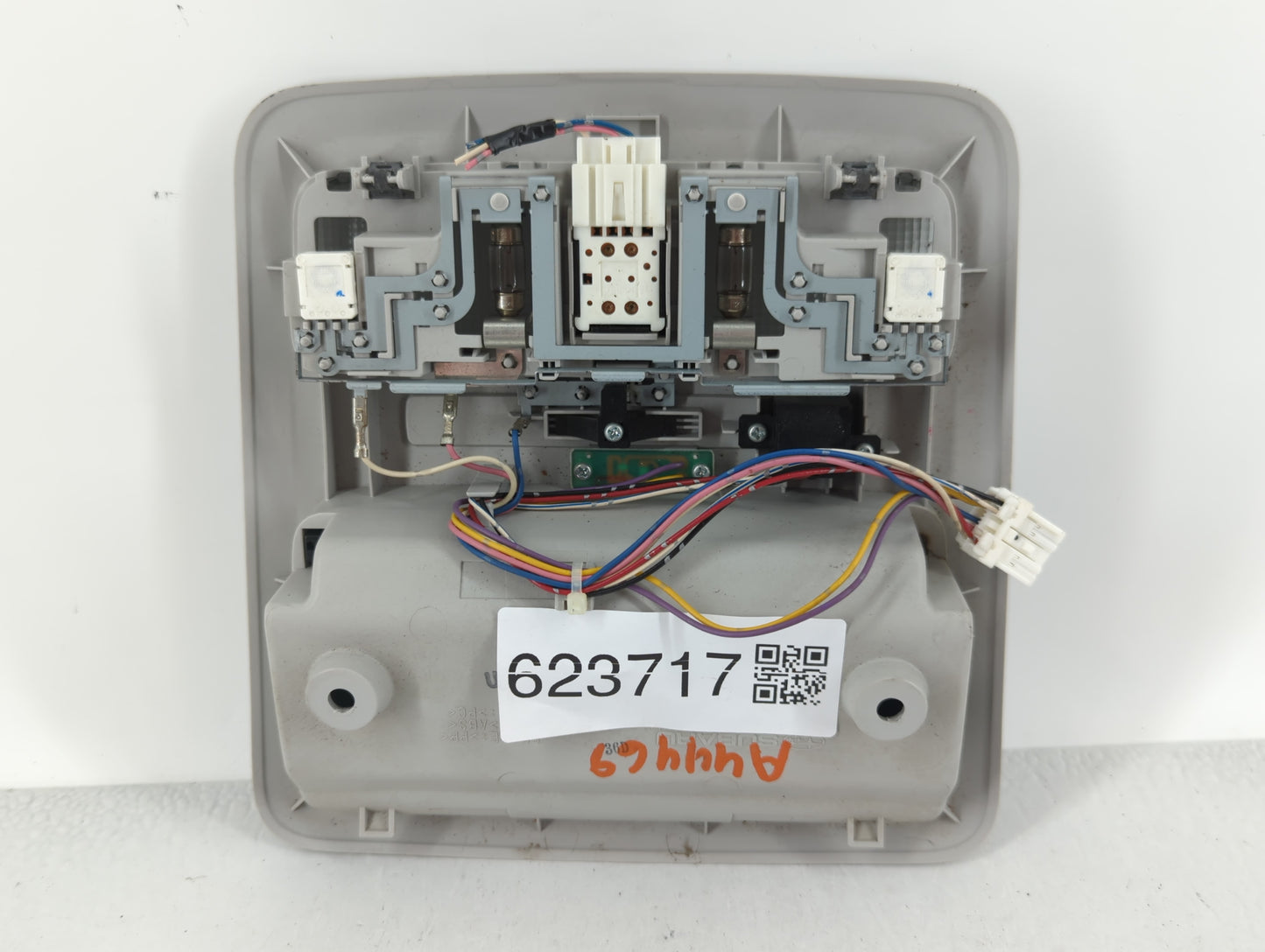 2010-2015 Subaru Forester Overhead Roof Console 623717 - Oemusedautoparts1.com