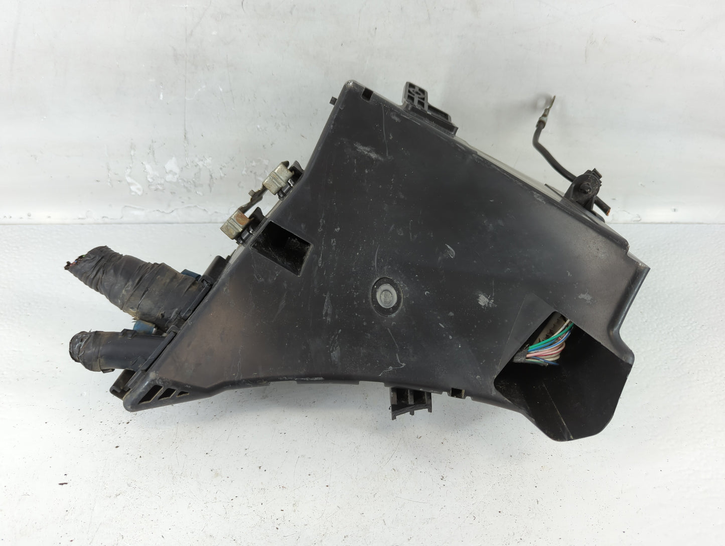 2014-2015 Subaru Forester Fusebox Fuse Box Panel Relay Module P/N:MB100200B Fits Fits 2014 2015 OEM Used Auto Parts - Oemuse