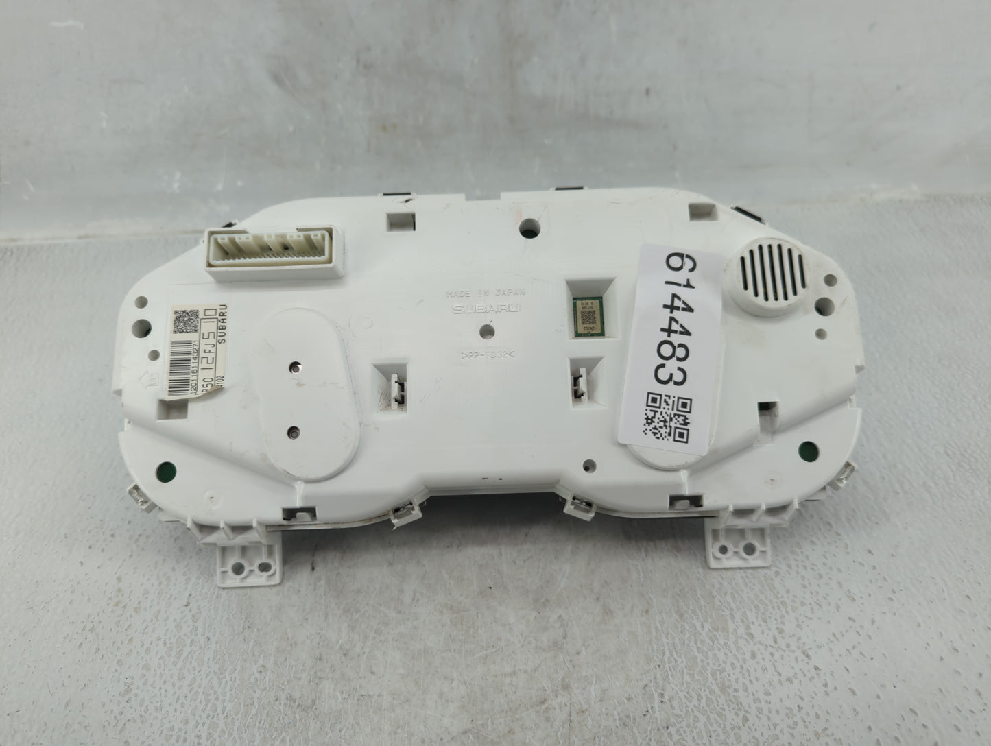 2014 Subaru Impreza Instrument Cluster Speedometer Gauges P/N:850 12FJ51 Fits OEM Used Auto Parts - Oemusedautoparts1.com