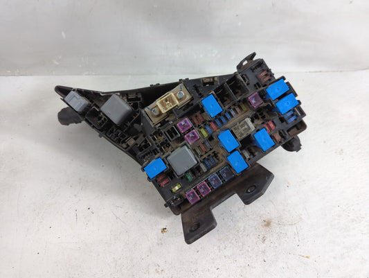 2010-2014 Subaru Legacy Fusebox Fuse Box Panel Relay Module P/N:MB503202B Fits Fits 2010 2011 2012 2013 2014 OEM Used Auto Parts