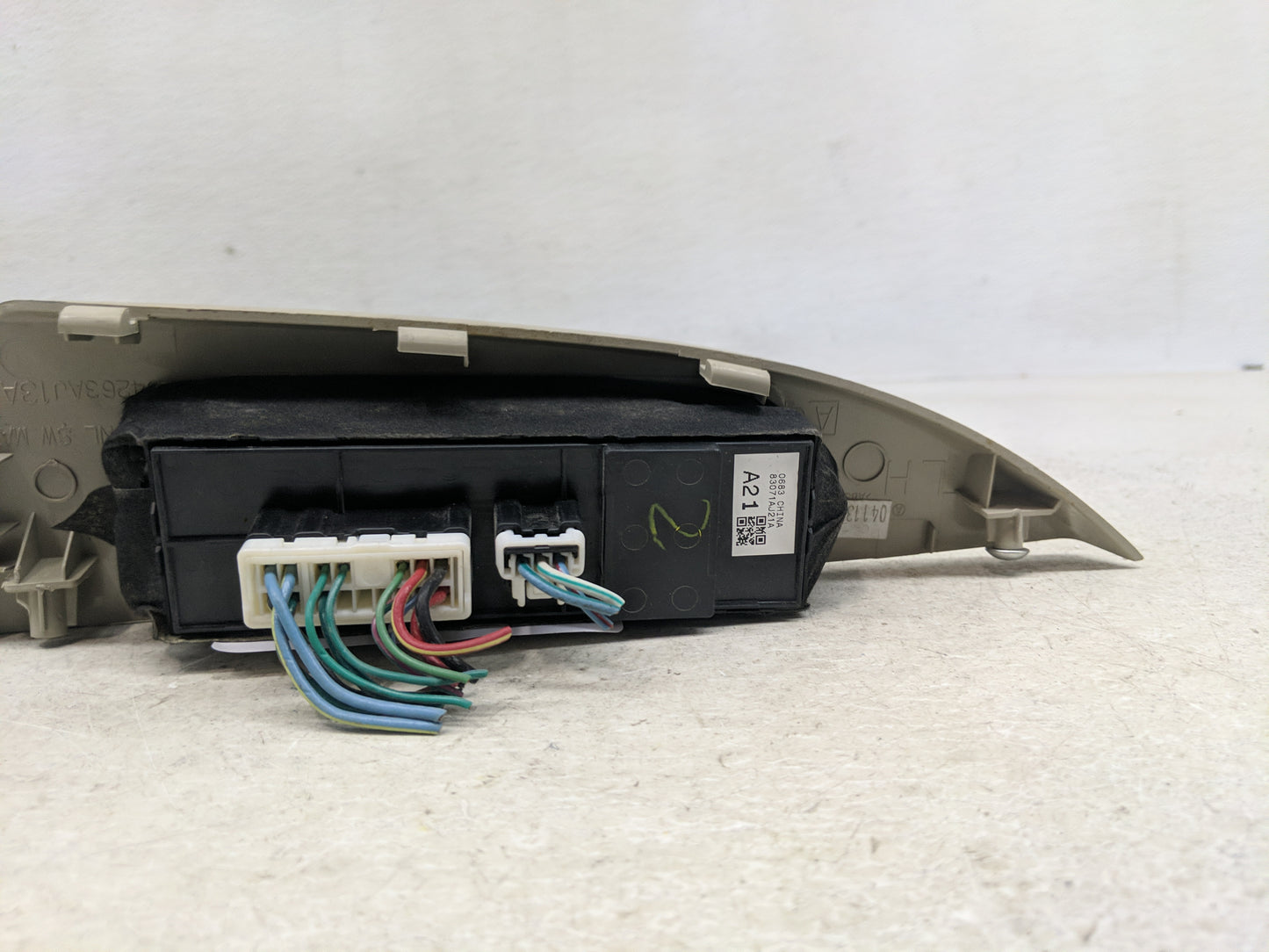 2013-2014 Subaru Legacy Master Power Window Switch Replacement Driver Side Left P/N:83071AJ21A Fits Fits 2013 2014 OEM Used