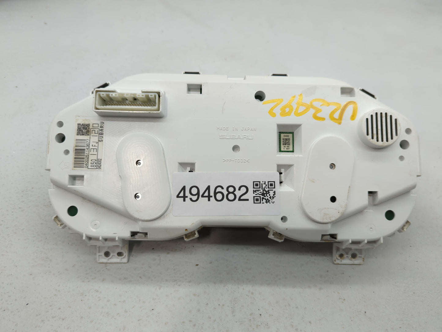 2014 Subaru Xv Crosstrek Instrument Cluster Speedometer Gauges P/N:85013FJ120 Fits OEM Used Auto Parts - Oemusedautoparts1.c