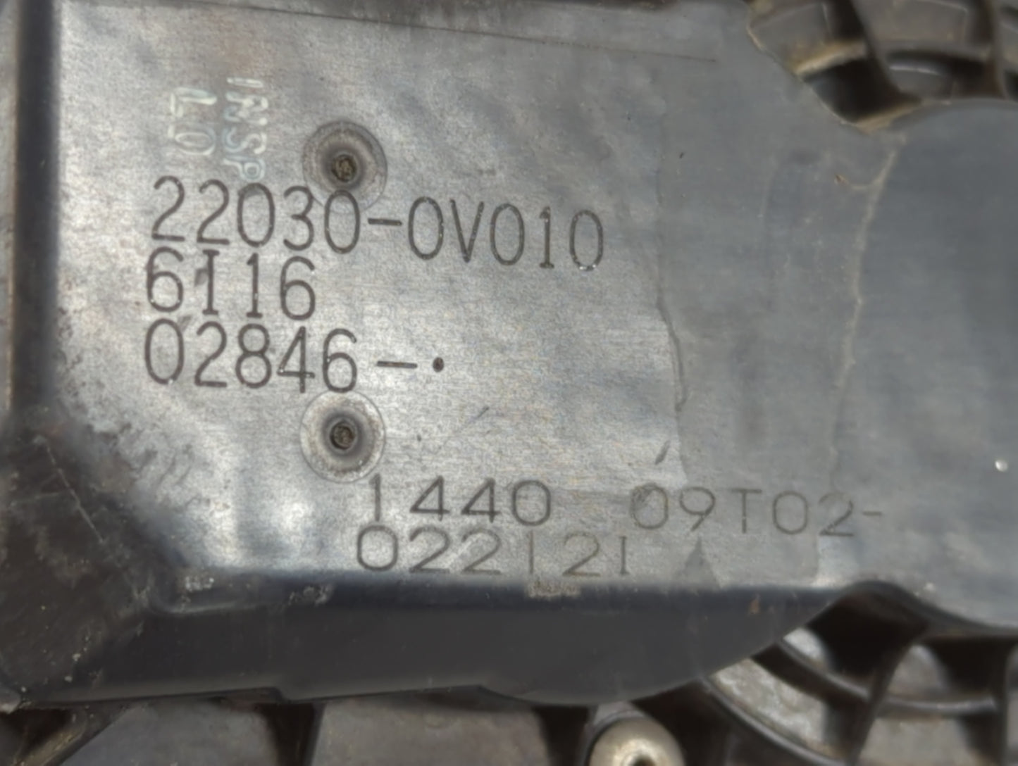 2010-2017 Toyota Camry Throttle Body P/N:22030-0V010 Fits Fits 2009 2010 2011 2012 2013 2014 2015 2016 2017 2018 2019 OEM Us