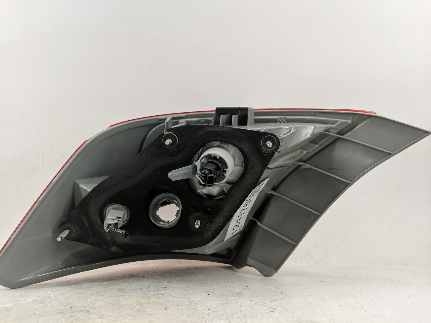 2012-2014 Toyota Camry Tail Light Assembly Driver Left OEM Fits Fits 2012 2013 2014 OEM Used Auto Parts - Oemusedautoparts1.