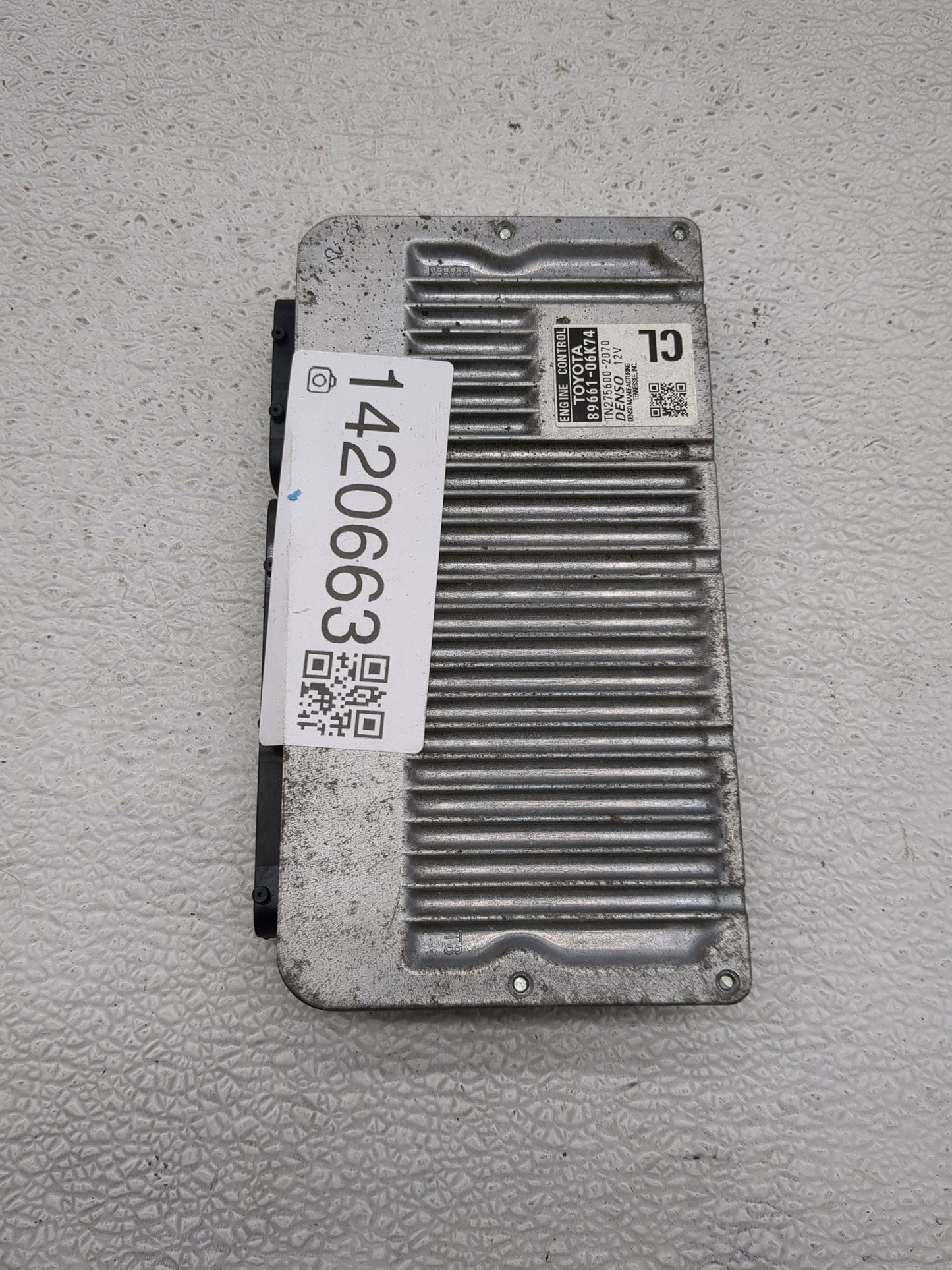 2012-2014 Toyota Camry PCM Engine Control Computer ECU ECM PCU OEM P/N:89661-06K74 TN275600-2070 Fits Fits 2012 2013 2014 OE