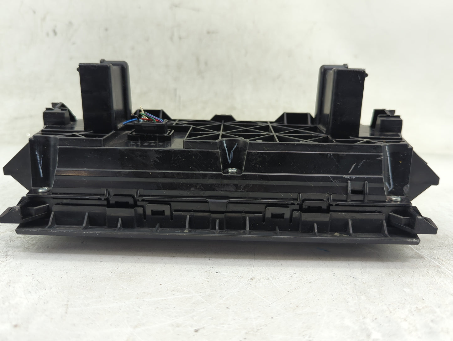 2014 Toyota Camry Climate Control Module Temperature AC/Heater Replacement Fits OEM Used Auto Parts - Oemusedautoparts1.com