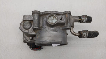 2010-2017 Toyota Camry Throttle Body P/N:22030-0V010 22030-36010 Fits Fits 2009 2010 2011 2012 2013 2014 2015 2016 2017 2018 OEM Used Auto Parts