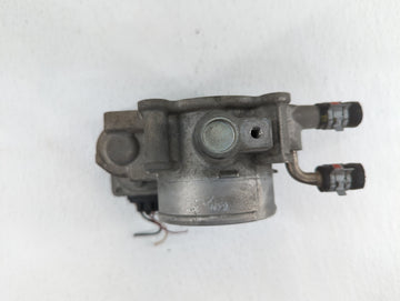 2010-2017 Toyota Camry Throttle Body P/N:22030-36010 22030-0V010 Fits Fits 2009 2010 2011 2012 2013 2014 2015 2016 2017 2018 OEM Used Auto Parts