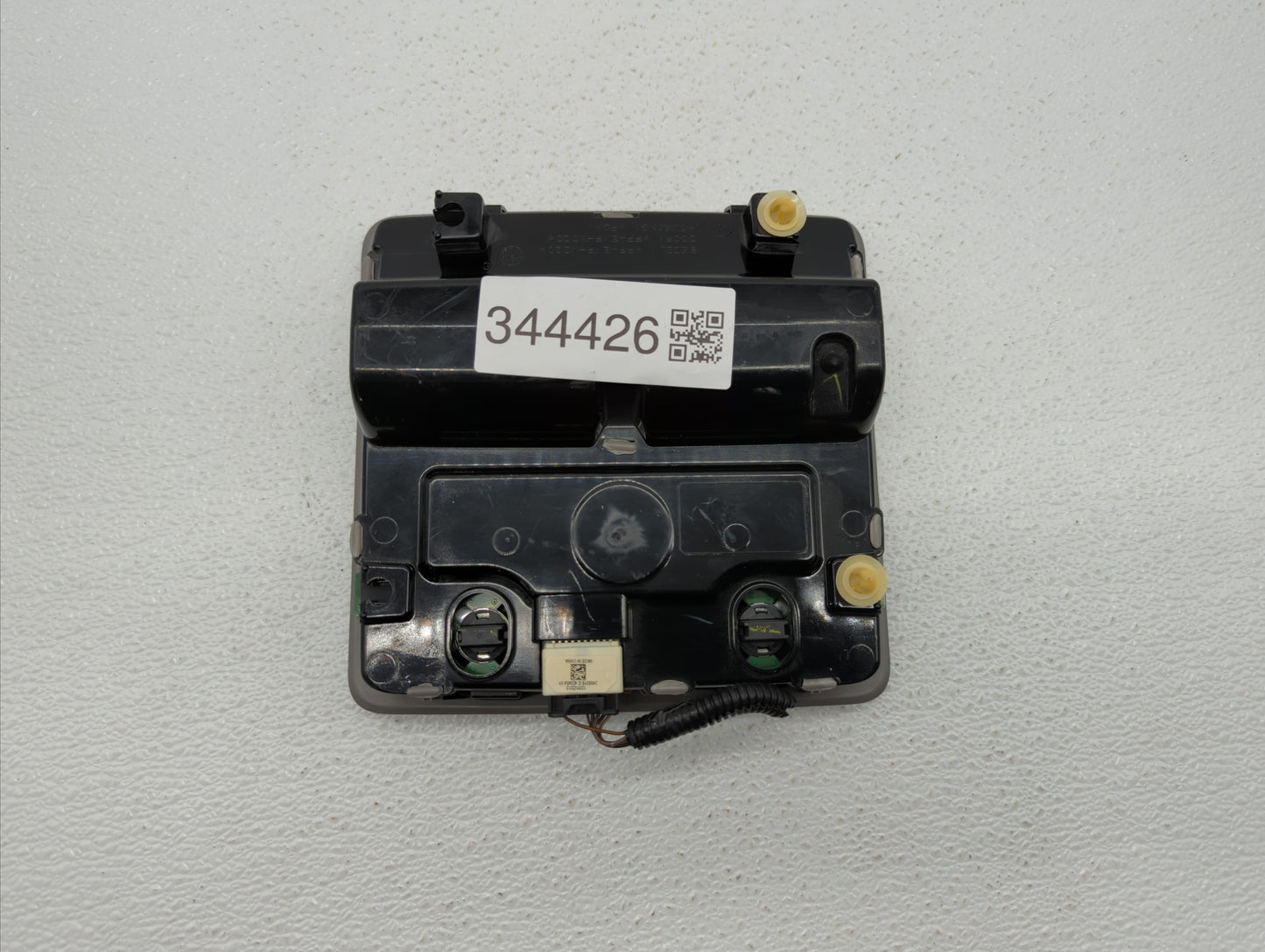 2014 Toyota Camry Overhead Console W/rear Climate Control - Oemusedautoparts1.com