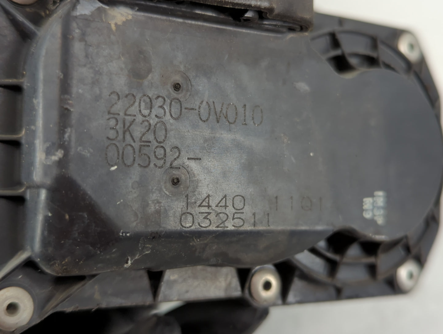 2010-2017 Toyota Camry Throttle Body P/N:22030-0V010 Fits Fits 2009 2010 2011 2012 2013 2014 2015 2016 2017 2018 2019 OEM Us