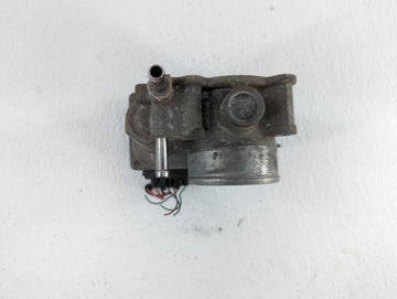 2011-2018 Toyota Corolla Throttle Body P/N:22030-0T080 Fits Fits 2011 2012 2013 2014 2015 2016 2017 2018 OEM Used Auto Parts