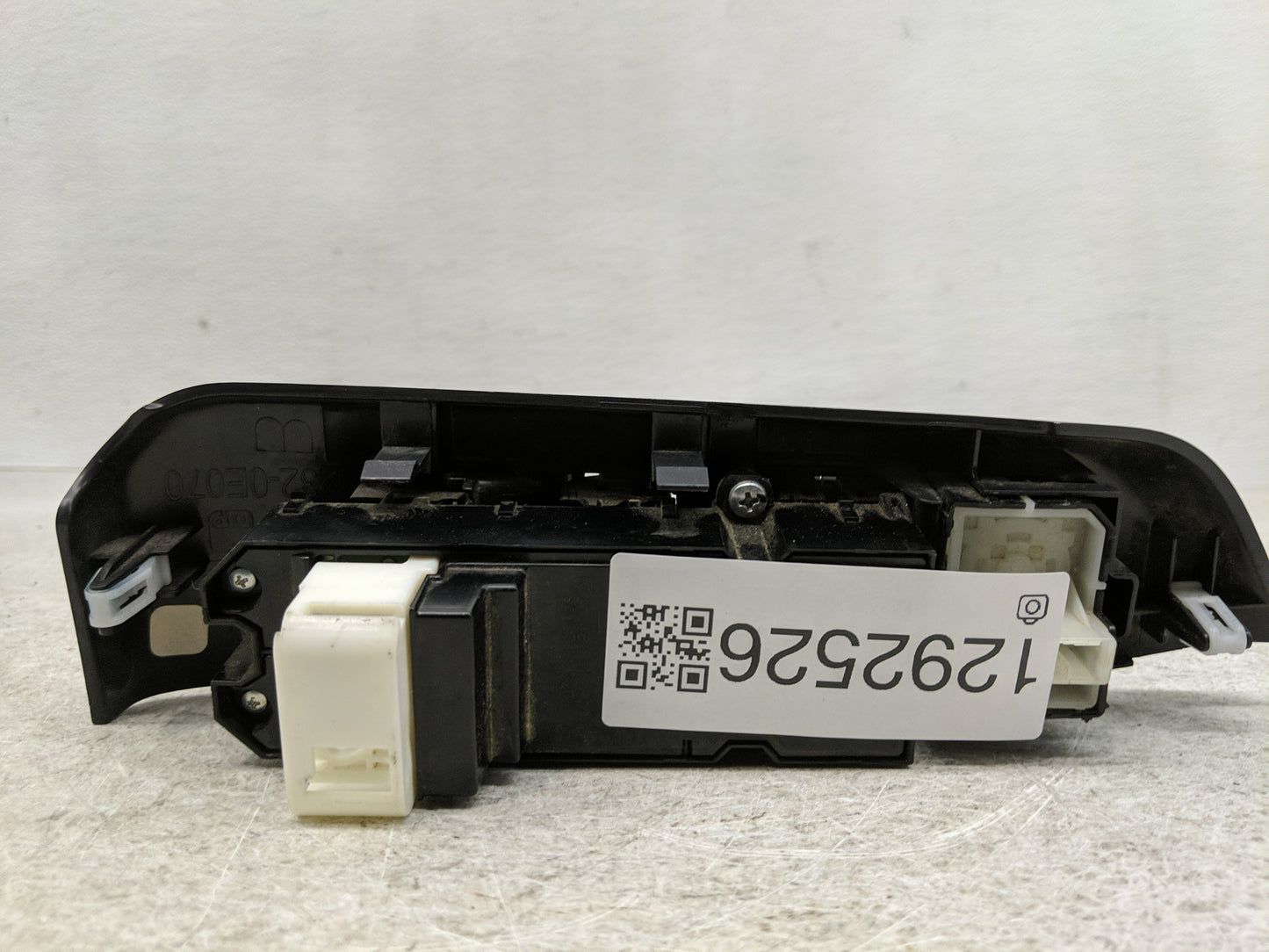 2014-2019 Toyota Highlander Master Power Window Switch Replacement Driver Side Left P/N:84820-0E020 Fits OEM Used Auto Parts
