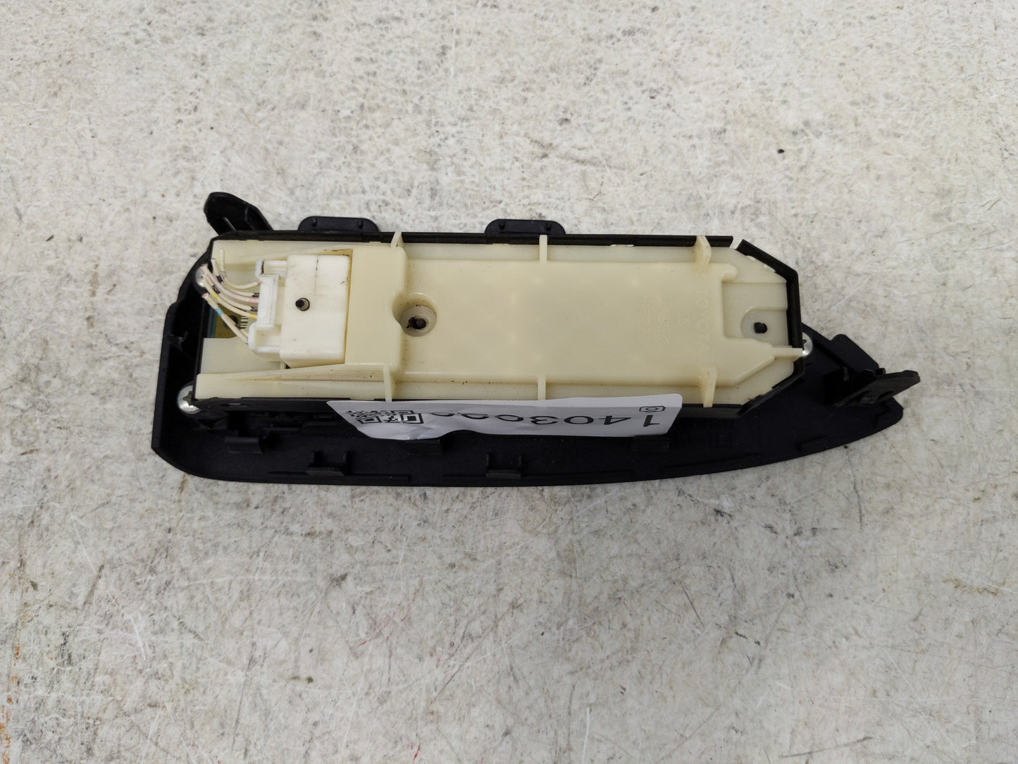 2010-2014 Toyota Prius Master Power Window Switch Replacement Driver Side Left P/N:84040-33100 Fits OEM Used Auto Parts - Oe