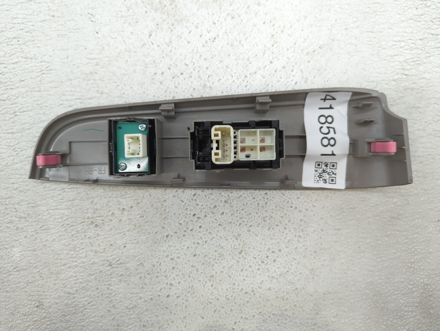 2012-2014 Toyota Prius C Passenger Right Power Window Switch - Oemusedautoparts1.com