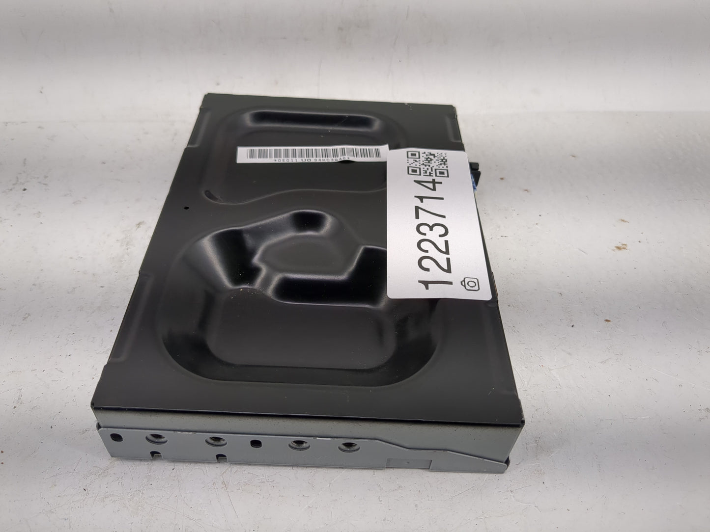 2014 Toyota Rav4 Radio AM FM Cd Player Receiver Replacement P/N:0E011U094KC3Q46 86180-0E011 Fits OEM Used Auto Parts - Oemus