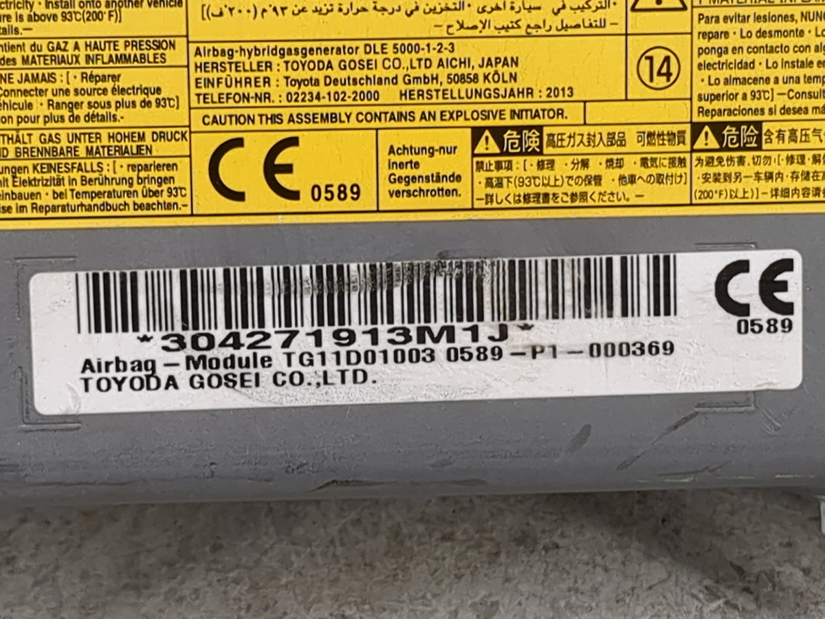 2014 Toyota Rav4 Air Bag Passenger Right Dashboard OEM P/N:304271913M1J TG11D010030589, P1-000369 Fits OEM Used Auto Parts -