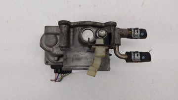 2009-2018 Toyota Rav4 Throttle Body P/N:22030-36010 22030-0V010 Fits Fits 2009 2010 2011 2012 2013 2014 2015 2016 2017 2018 OEM Used Auto Parts