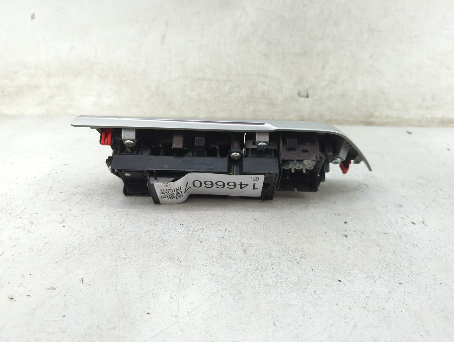 2011-2014 Toyota Sienna Master Power Window Switch Replacement Driver Side Left P/N:74230-08010 Fits OEM Used Auto Parts - O