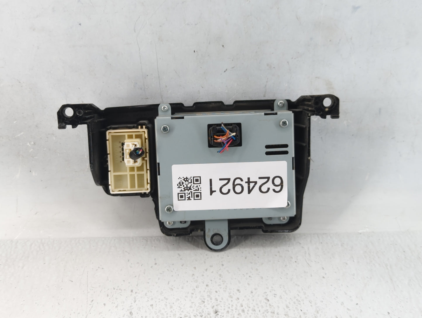 2011-2014 Toyota Sienna Am Fm Cd Player Radio Receiver - Oemusedautoparts1.com