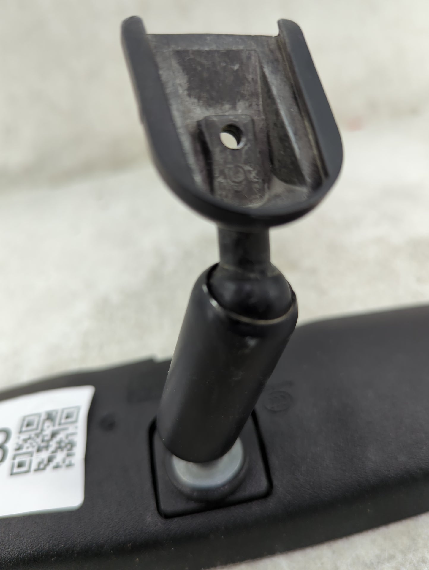 2014 Toyota Tacoma Interior Rear View Mirror Replacement OEM P/N:011083 Fits OEM Used Auto Parts - Oemusedautoparts1.com