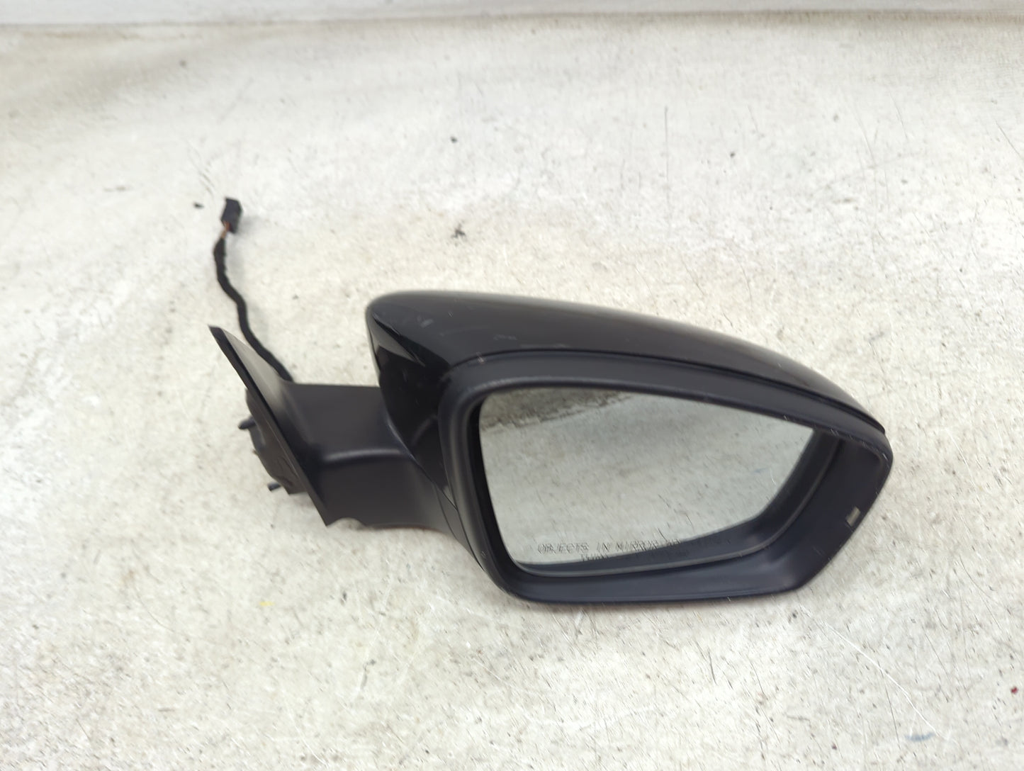 2012-2018 Volkswagen Beetle Passenger Side View Mirror - Right Door Mirror OEM Used - Oemusedautoparts1.com
