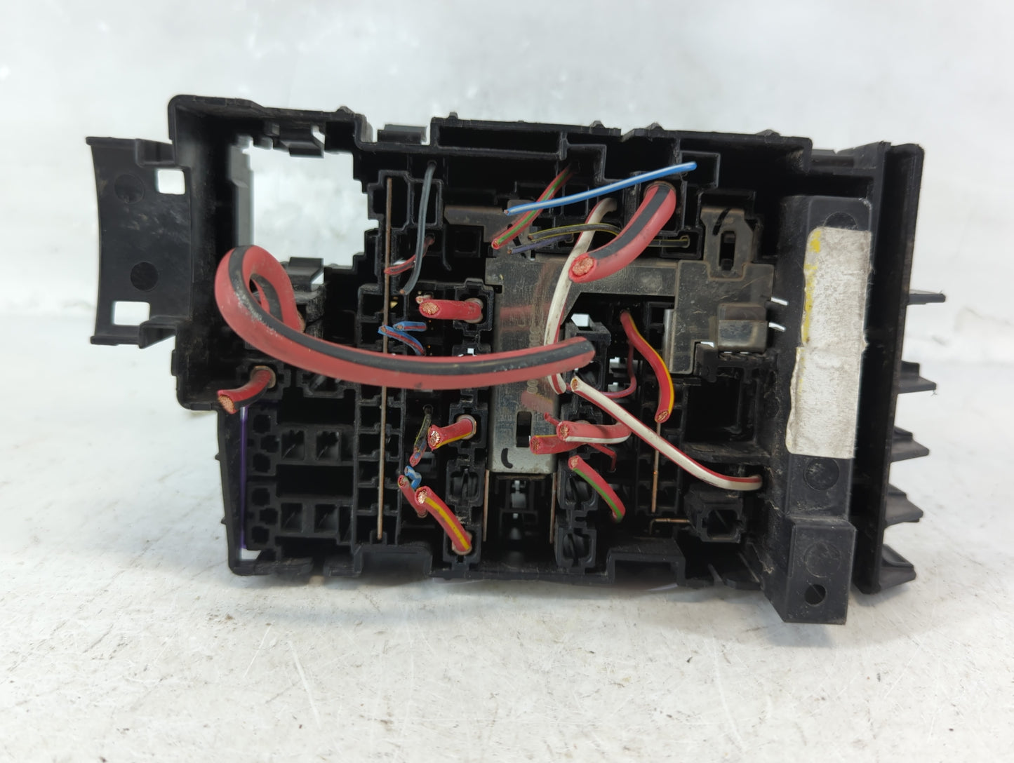 2010-2014 Volkswagen Jetta Fusebox Fuse Box Panel Relay Module P/N:5C0 937 819 Fits OEM Used Auto Parts - Oemusedautoparts1.