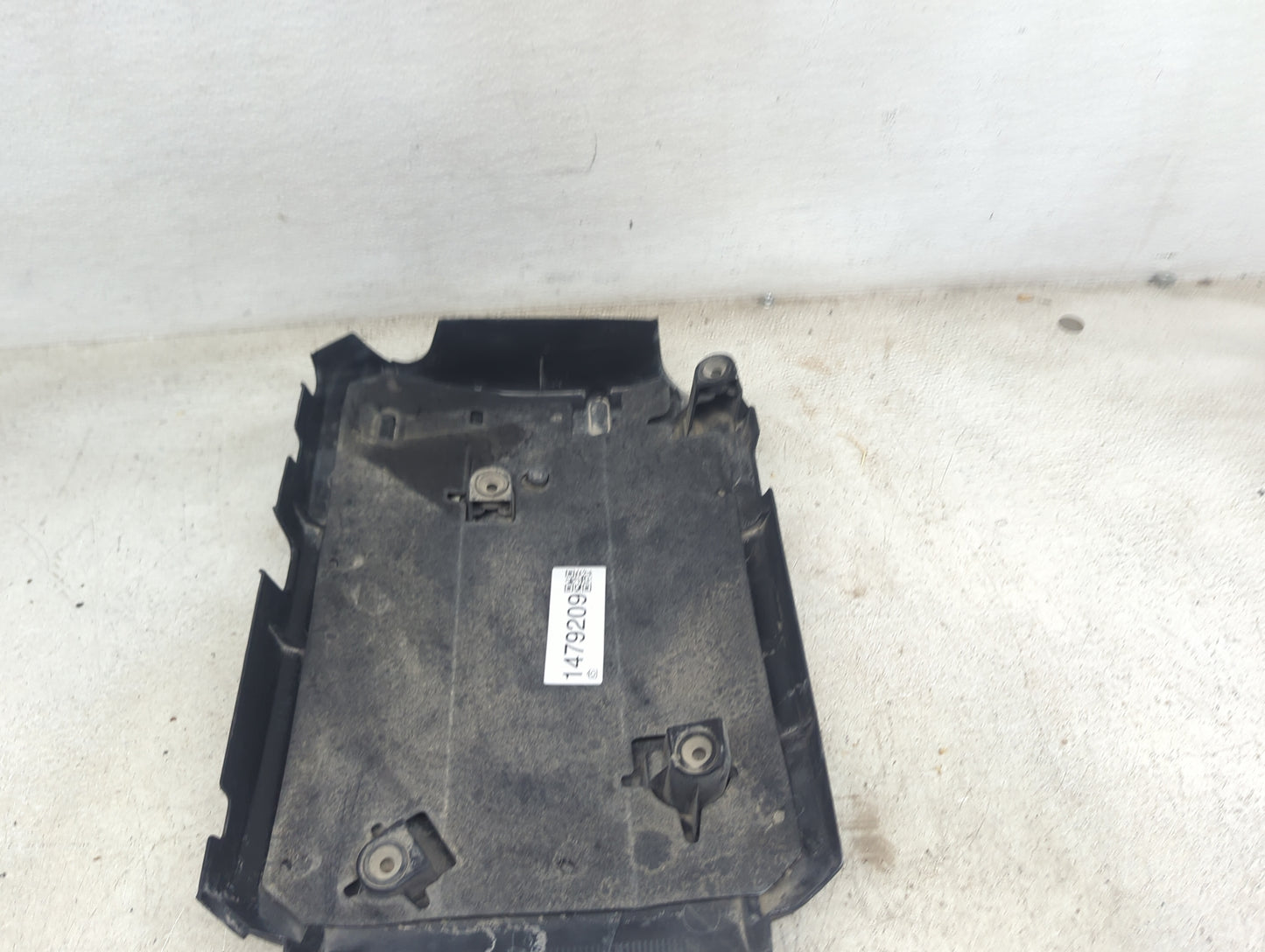 2014 Volkswagen Jetta Engine Cover 1479209 - Oemusedautoparts1.com