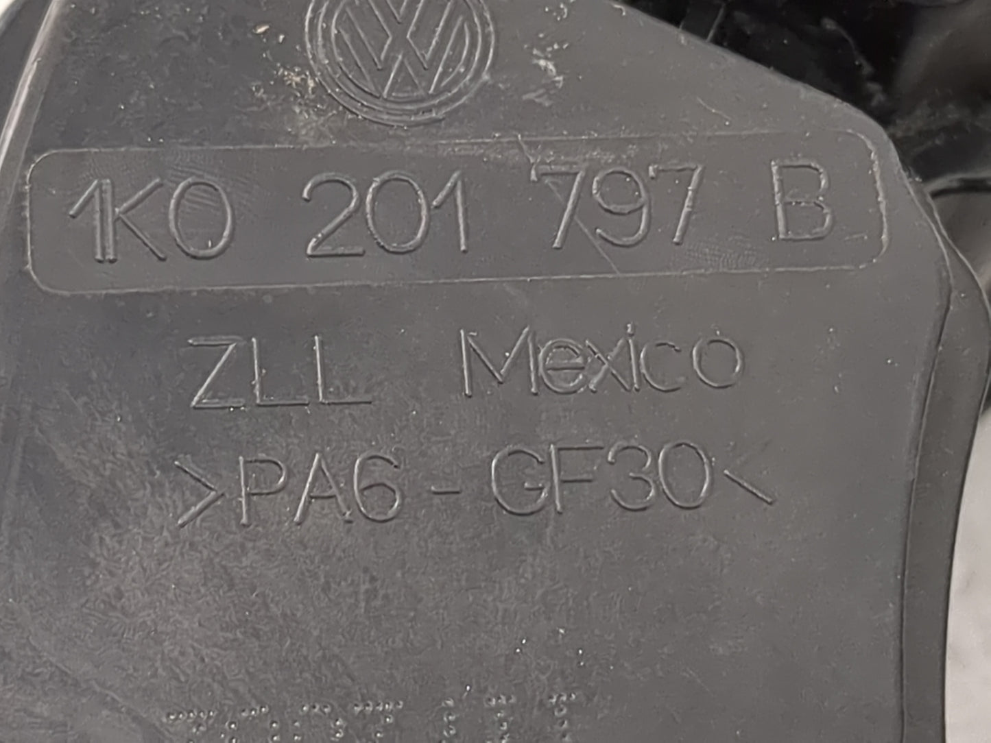 2014 Volkswagen Jetta Fuel Vapor Charcoal Canister 1479373 - Oemusedautoparts1.com