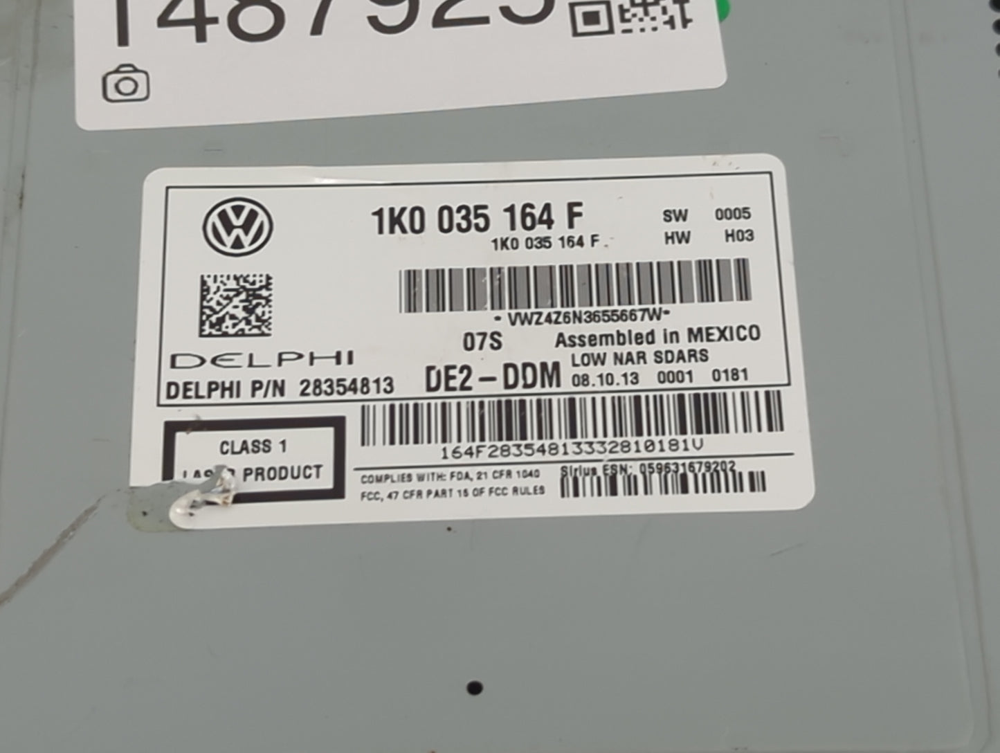 2012-2017 Volkswagen Jetta Radio AM FM Cd Player Receiver Replacement P/N:1K0035164F 28354813 Fits OEM Used Auto Parts - Oem