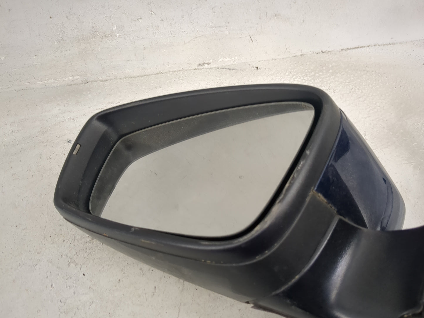 2011-2016 Volkswagen Jetta Driver Side View Mirror - Left Door Mirror OEM Used - Oemusedautoparts1.com