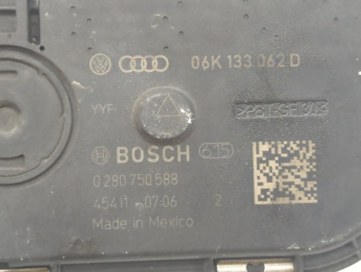 2014-2017 Volkswagen Jetta Throttle Body P/N:06K 133 062D Fits Fits 2014 2015 2016 2017 OEM Used Auto Parts - Oemusedautopar