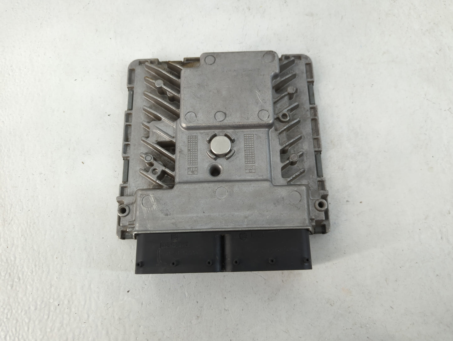 2014 Volkswagen Jetta PCM Engine Control Computer ECU ECM PCU OEM P/N:06K 907 425 Fits OEM Used Auto Parts - Oemusedautopart