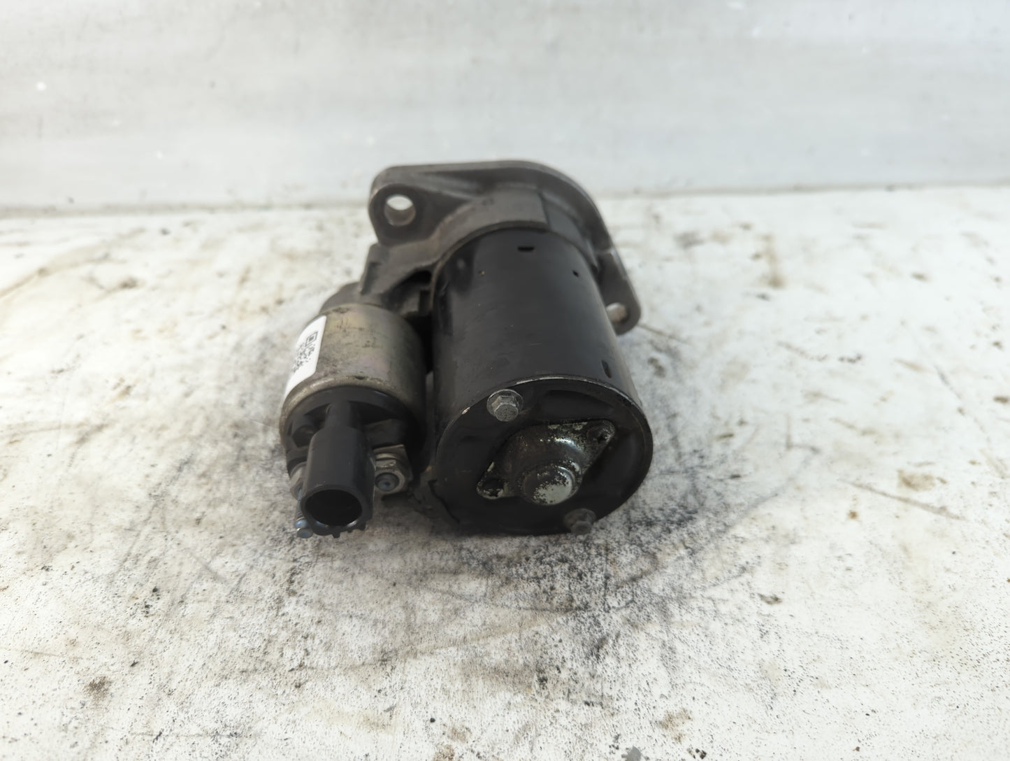 2012-2016 Volkswagen Jetta Car Starter Motor Solenoid OEM P/N:02M 911 023 G Fits Fits 2012 2013 2014 2015 2016 2018 OEM Used