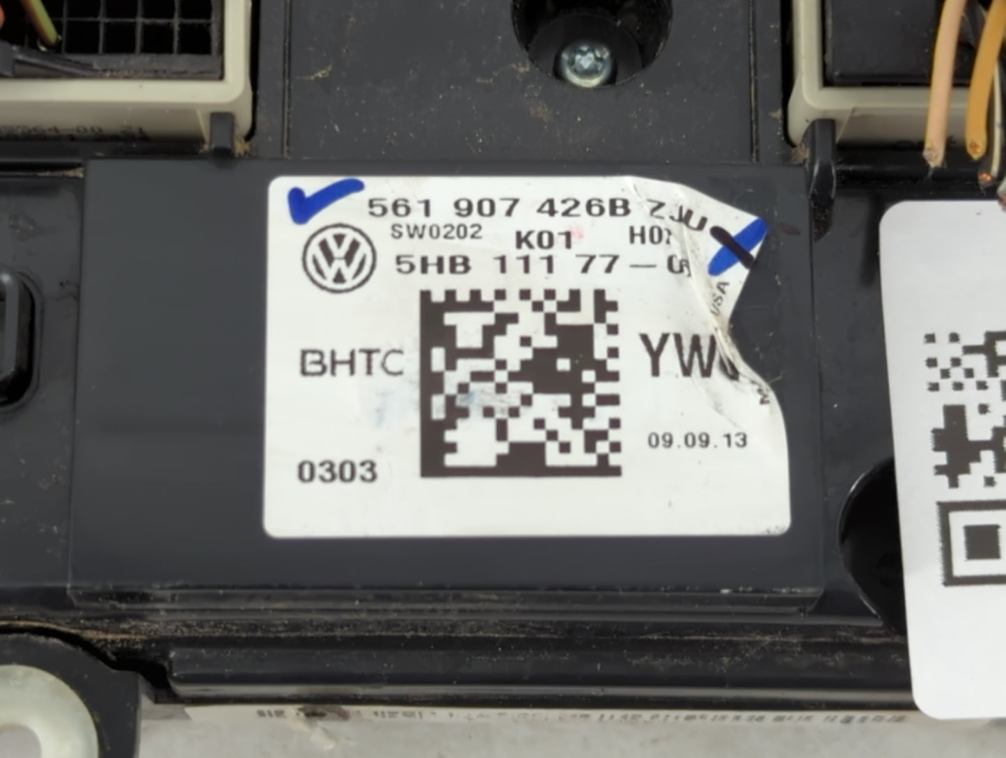 2013-2015 Volkswagen Passat Climate Control Module Temperature AC/Heater Replacement P/N:561 907 426 B Fits Fits 2013 2014 2