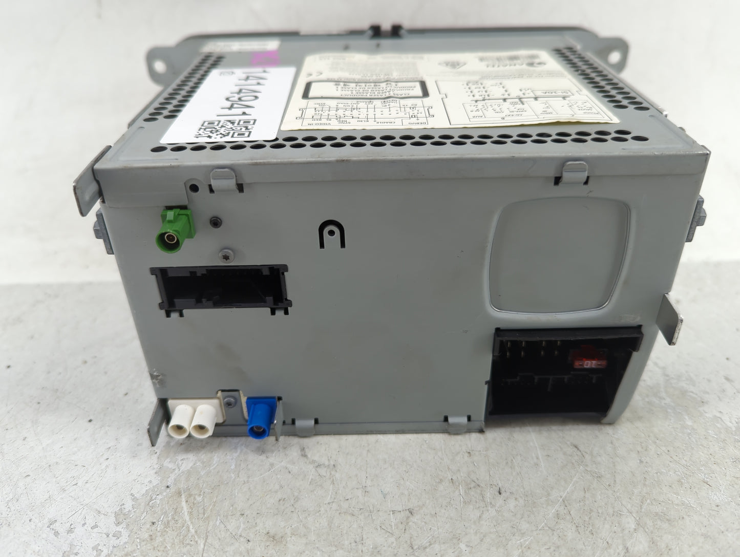 2013-2014 Volkswagen Passat Radio AM FM Cd Player Receiver Replacement P/N:3C0035684E Fits Fits 2012 2013 2014 2015 2016 201