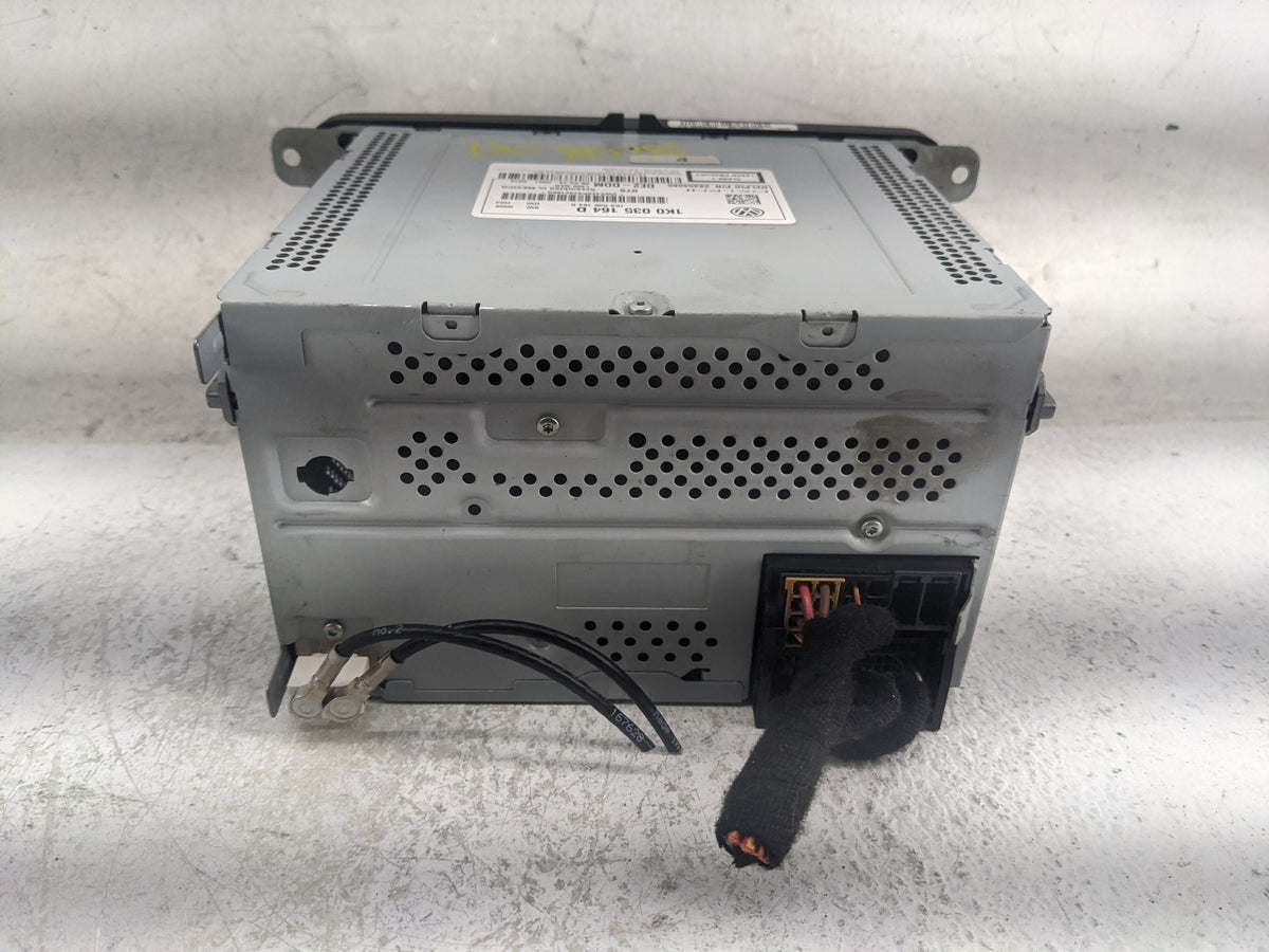 2012-2015 Volkswagen Passat Radio AM FM Cd Player Receiver Replacement P/N:1K0035164D 28354080 Fits OEM Used Auto Parts - Oe