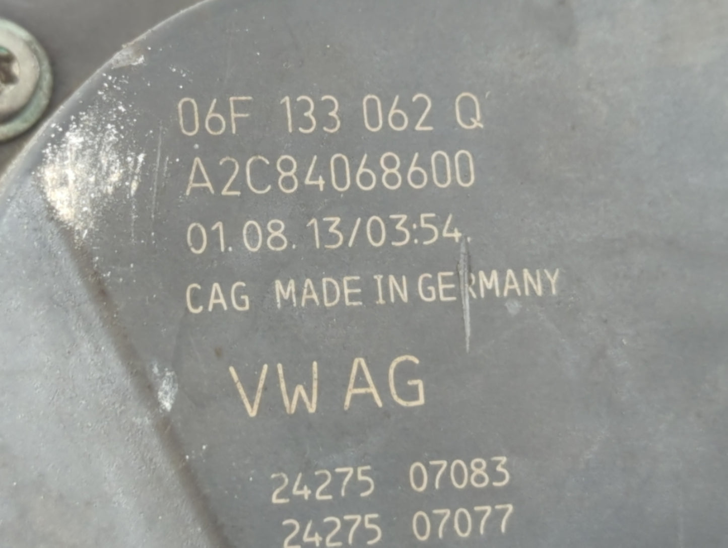2009-2018 Volkswagen Tiguan Throttle Body P/N:06F 133 062 Q Fits OEM Used Auto Parts - Oemusedautoparts1.com