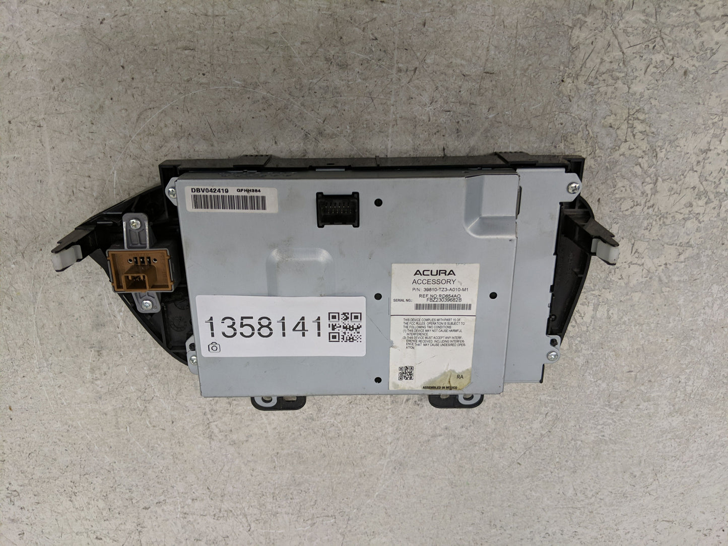 2015-2018 Acura Tlx Radio AM FM Cd Player Receiver Replacement P/N:39810-TZ3-A010-M1 Fits Fits 2015 2016 2017 2018 OEM Used