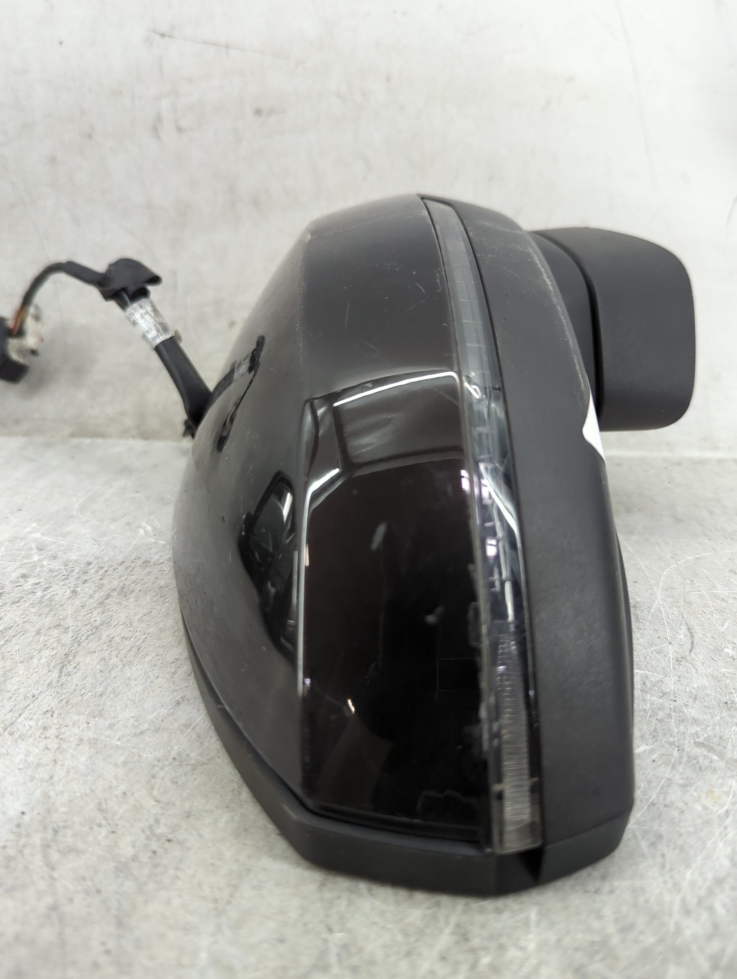 2015-2018 Audi A3 Passenger Side View Mirror - Right Door Mirror OEM Used - Oemusedautoparts1.com